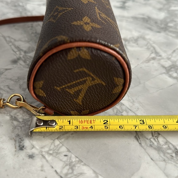 Authentic Louis Vuitton Mini Papillon - Picture 8 of 14